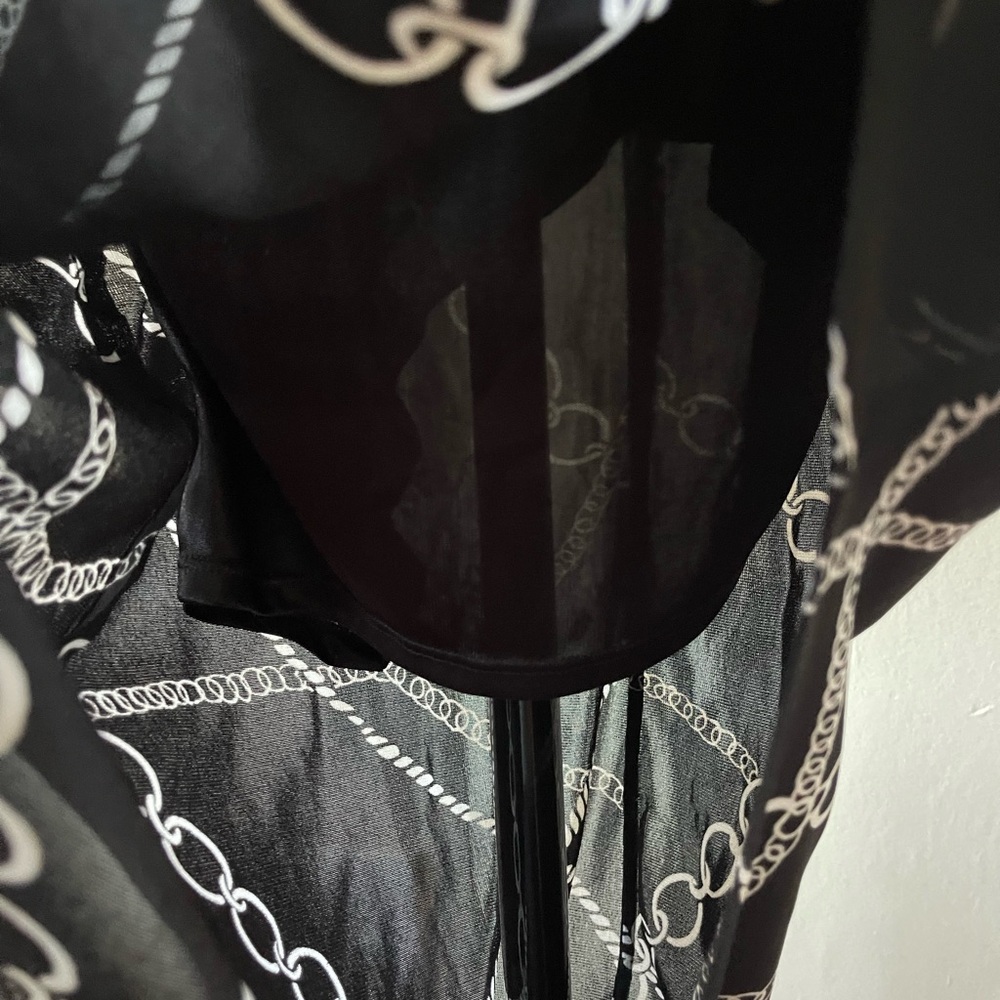 David Meister Black/White A-Symmetrical Chain Link Dress, size 10, like new - Picture 8 of 8